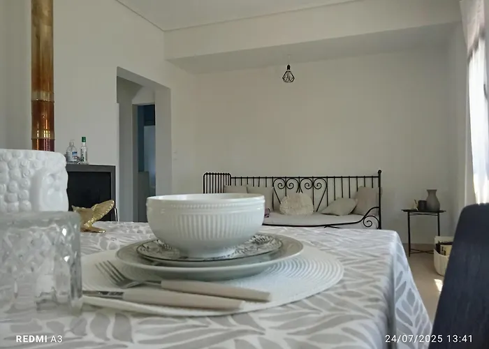 Alkyone 4 Bed 卡拉内拉